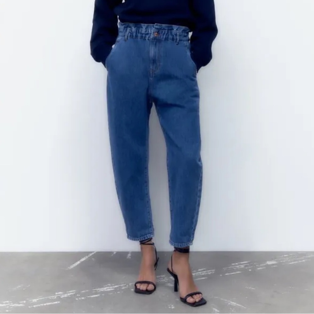 Zara Blue High-Waisted Jeans